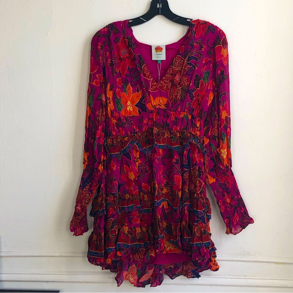 Farm Rio tropical tapestry pink mini dress. Size Small. Long sleeves.